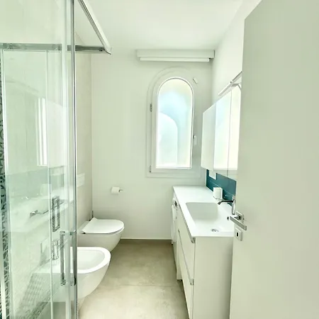 Onira Luxury Rooftop Ombrellone Incluso Seconda Fila Club * Marcelli